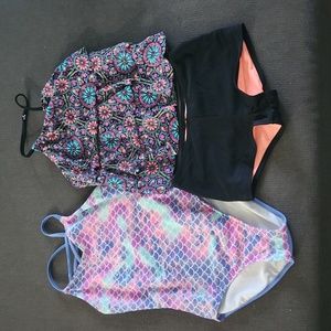 Girls swimsuits